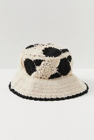 Free People Daniella Crochet Bucket Hat In White