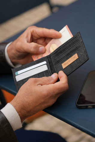 Tiradia Fellowship Wallet