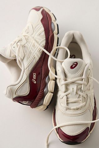 ASICS GEL-NYC Sneakers