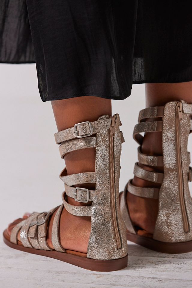 Buy Free People Gia Fisherman Gladiator Sandal - White Leather At 44% Off