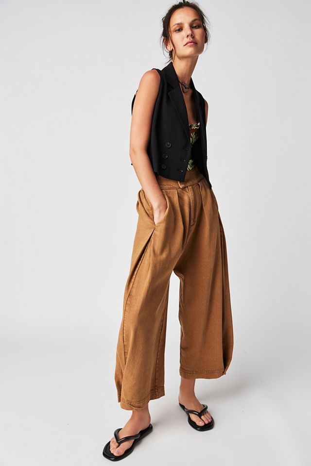 NWOT Free People Beach Essential Gaucho Pants Brown Mid Rise Cropped Wide  Leg S