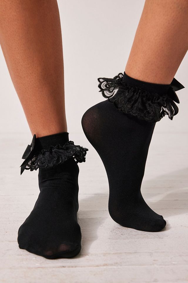 So Darling Ruffle Socks | Free People UK