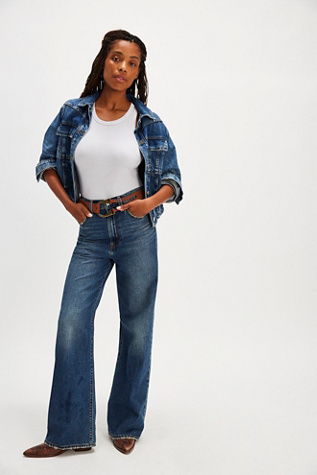 Levi's Ribcage Wide-Leg Jeans product page