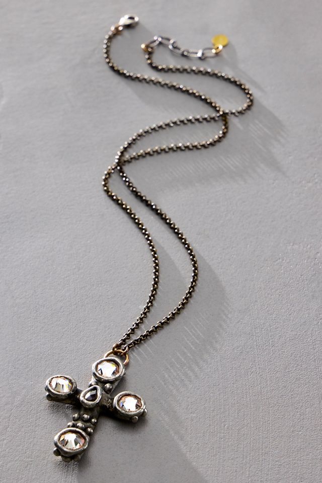 Collier Croix Mikal Winn #2