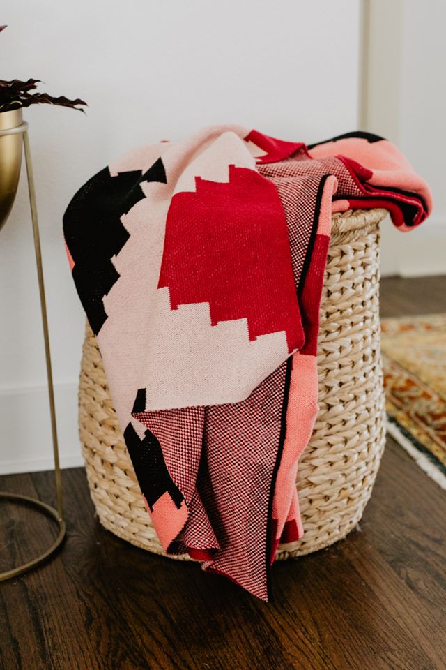 Seek & Swoon Huys Throw Blanket #1