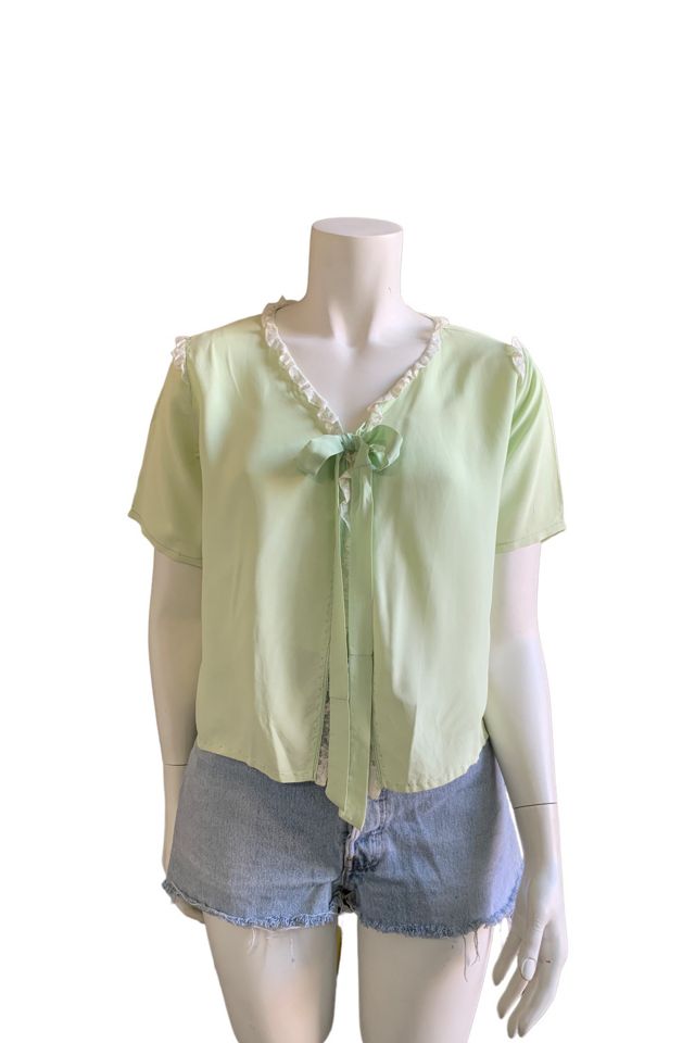 Vintage 1940s Tie Front Bed Jacket Selected by SharpLilTeeth #1