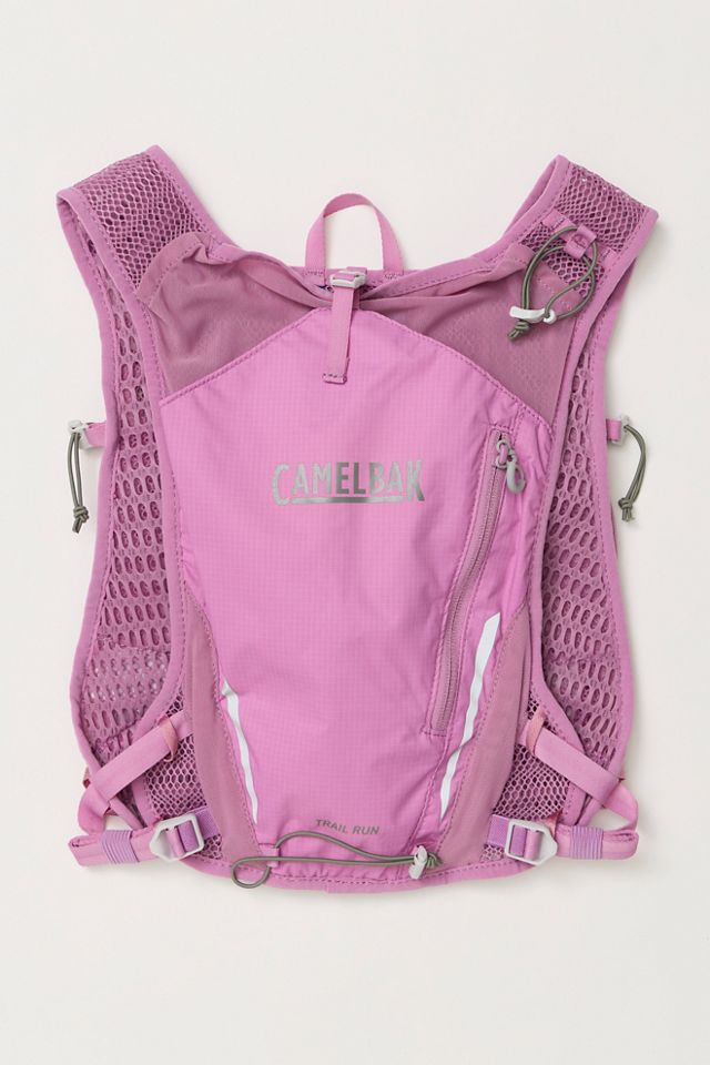 CamelBak Trail Run™ 34oz Hydration Vest #1