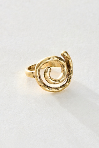 90s Swirl Ring at Free People in Gold, Size: 7