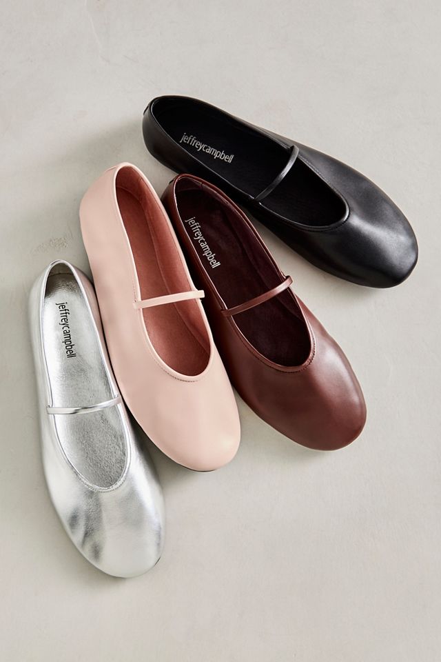 Jeffrey store campbell flats