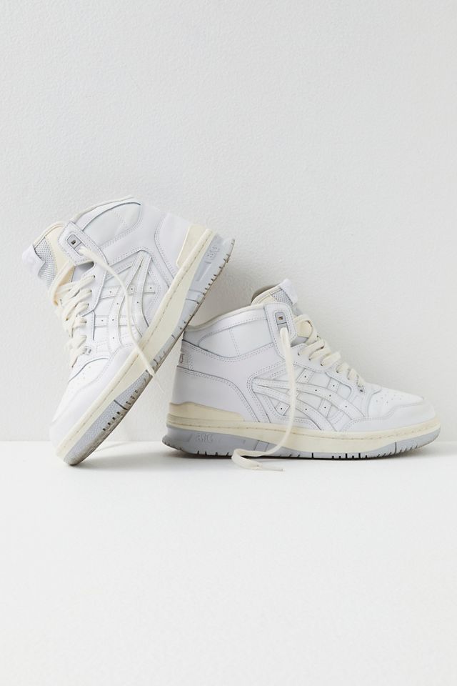 Asics leather basketball outlet shoes