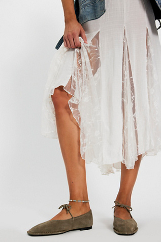 Sway Ballet Flats