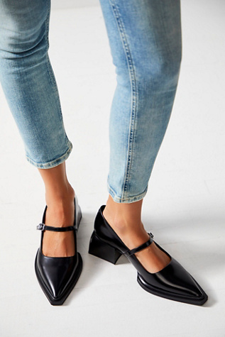 Vagabond Vivian Heels by Vagabond Shoemakers at Free People in Black, Size: EU 37