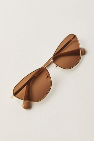 Lele Sadoughi Dolly Cat Eye Sunglasses at Free People in Golden
