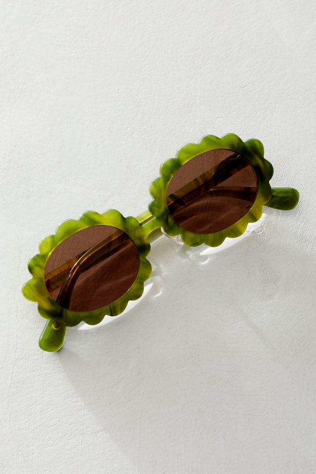Lele Sadoughi Daisy Oversized Oval Sunglasses #1
