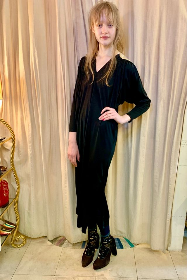 red dress with gold accessories Porter Gold Flicks Tie Waist Dress – Hats to Hose