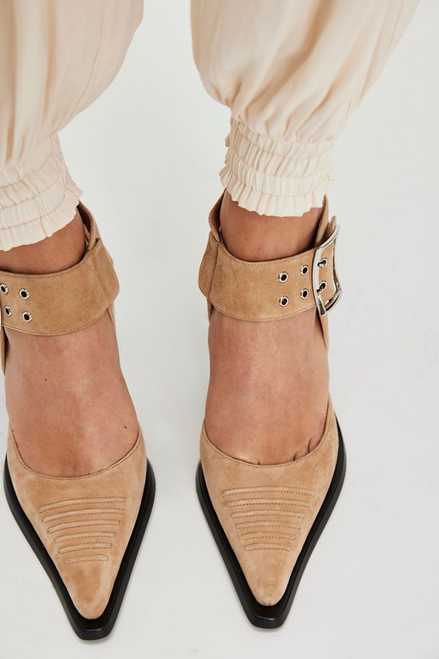 Presley Pointed Heels #1