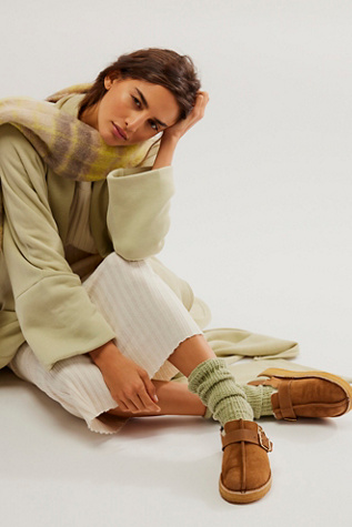 clarks trish plant mule