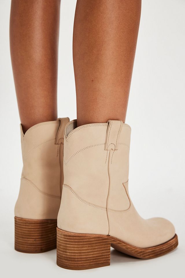 Bottines de cowboy somnolentes #2