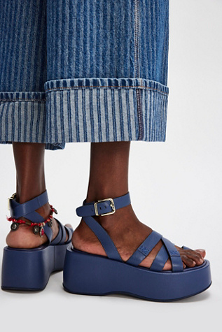 Hazel Flatform Sandals