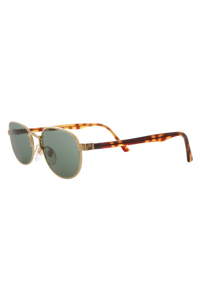 Vintage Wren Sunglasses Selected by Sunglass Museum #1