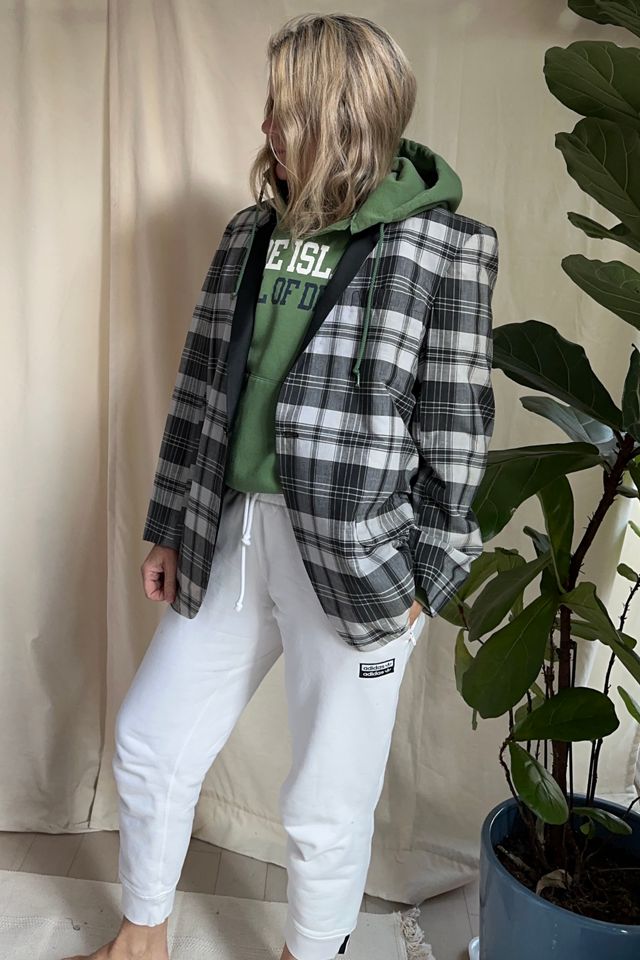 Black jacket clearance with plaid inside