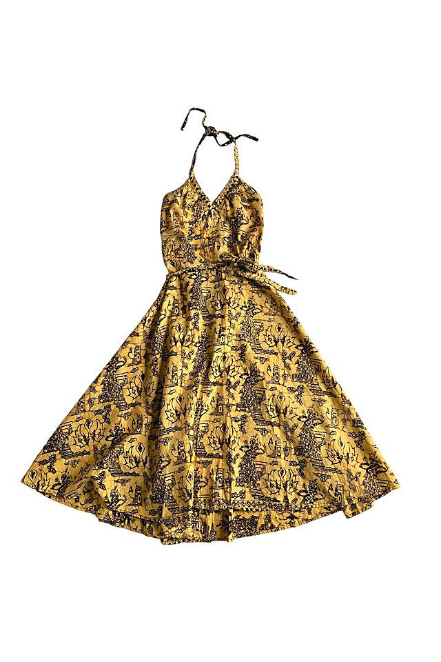 1970s halter dress dress, doesn't get much sweeter -modelled by the gorgeous @momentsbyruth size Small Vintage 1970s Black Gold Halter
