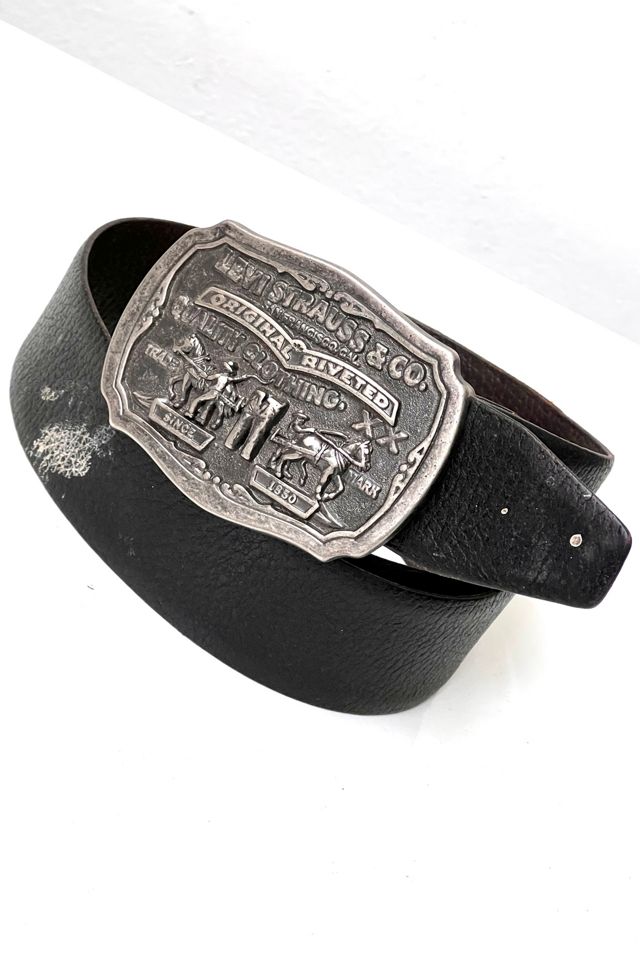 Levi store strauss belt