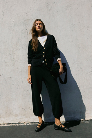 Hailee Cardi Set product page