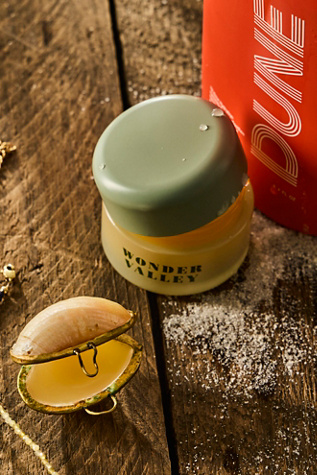 Earth Tu Face Shell Lip Balm