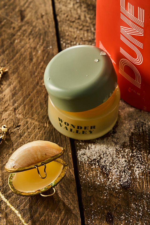 Earth Tu Face Shell Lip Balm #1