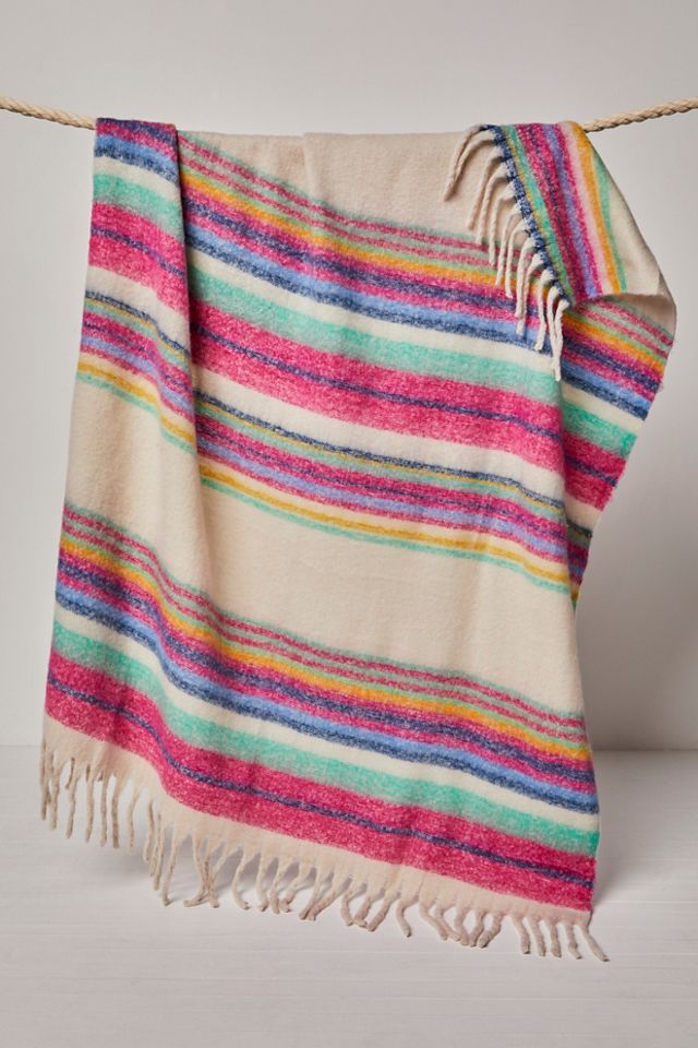 Fringe store throw blanket