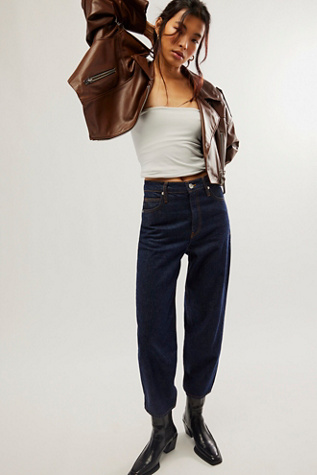 FRAME Ultra High-Rise Barrel Jeans product page