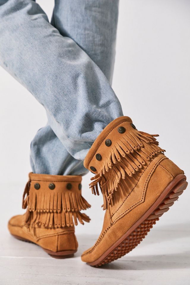 Minnetonka Double Fringe Side Zip Boots