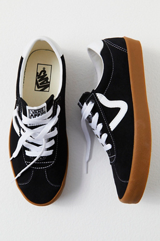 Vans suede shop black gum