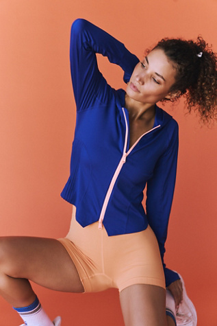 Stand Out, Never Still: Bold Performance Activewear
