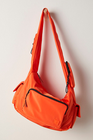 注目ブランド!!◆Free People◆Parlay Puffer Carryall Free People Parlay Puffer Carryall in Blue | Lyst