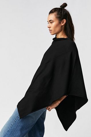 Simply Triangle Poncho