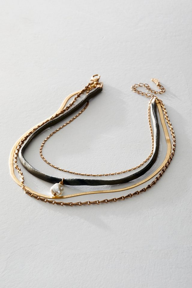 Collier orbe multirangs #2