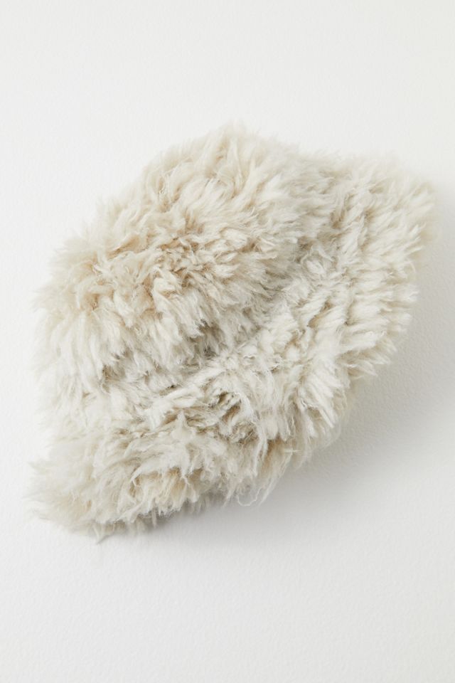 Goldbergh Bird Fluffy Bucket Hat #2