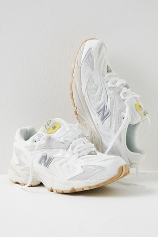 New Balance 725 Sneakers Free People