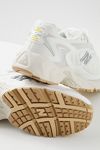 New Balance 725 Sneakers