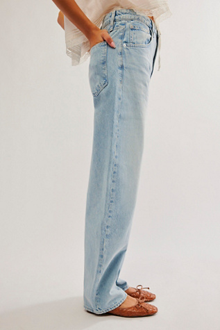 FRAME Long Barrel Jeans