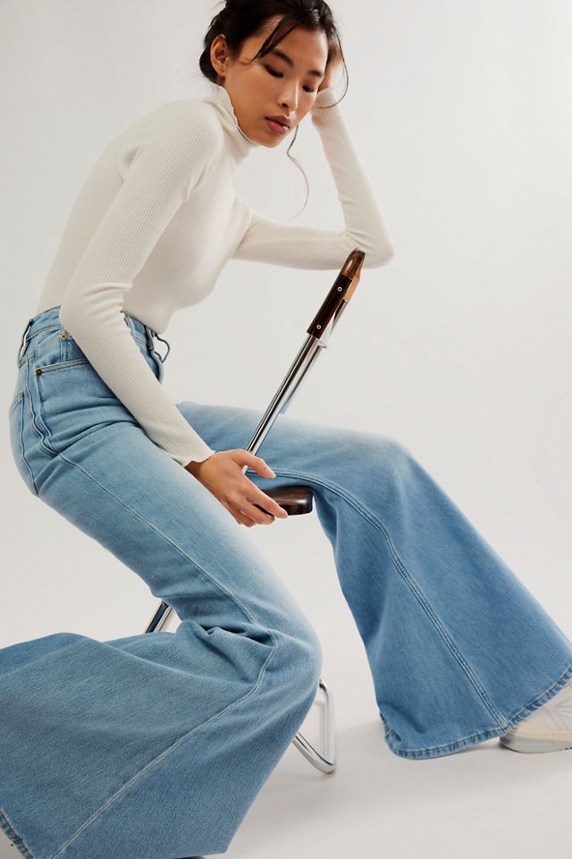 FRAME The Extreme Flare Jeans #3