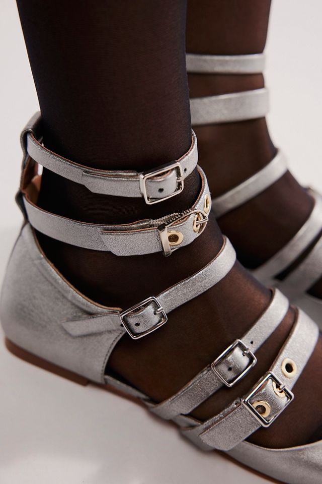 Hart Buckle Flats #1