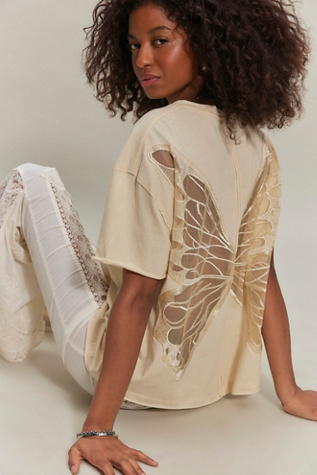 Tシャツ(半袖/袖なし) ALEXIA STAM  Butterfly Embroidery Tee ALEXIA STAM - 新品未使用 ALEXIA STAM 宮古島店限定 キティ Tシャツ
