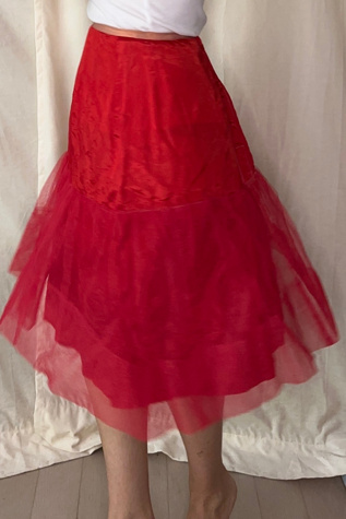 Vintage Red Crinoline Selected by KA.TL.AK