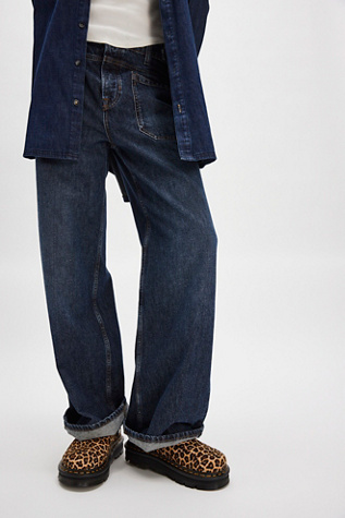 Dr. Martens Zebzag Mules