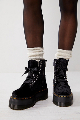 Velvet platform hot sale dr martens