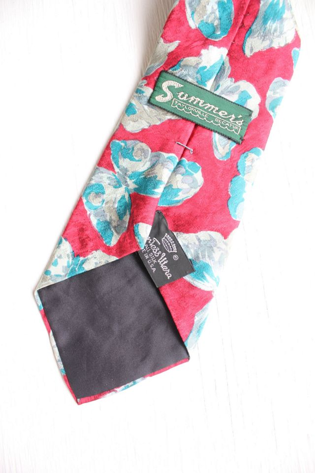 1980s Silk Butterfly Neck Tie Selected By Moons + Junes Vintage #3