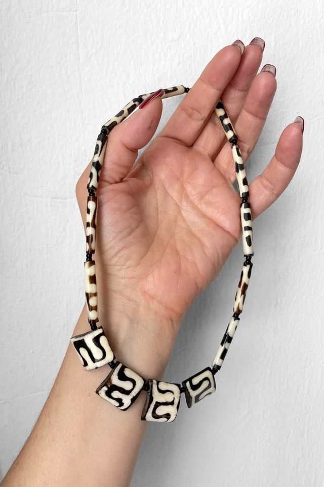 Graphic 80s Bib Necklace Selected by MARMALADE #1